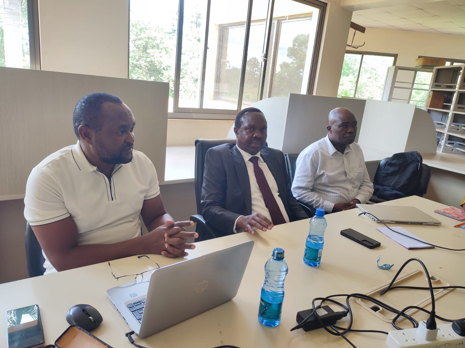 Official calls for individual and collective commitment to Government service delivery 