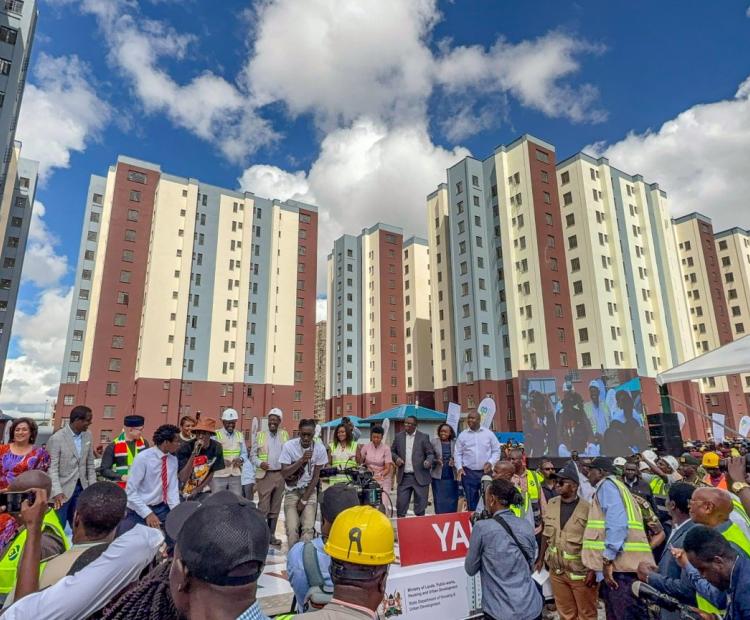 President Ruto Leads Handing Over of 1,080 New Mukuru Homes